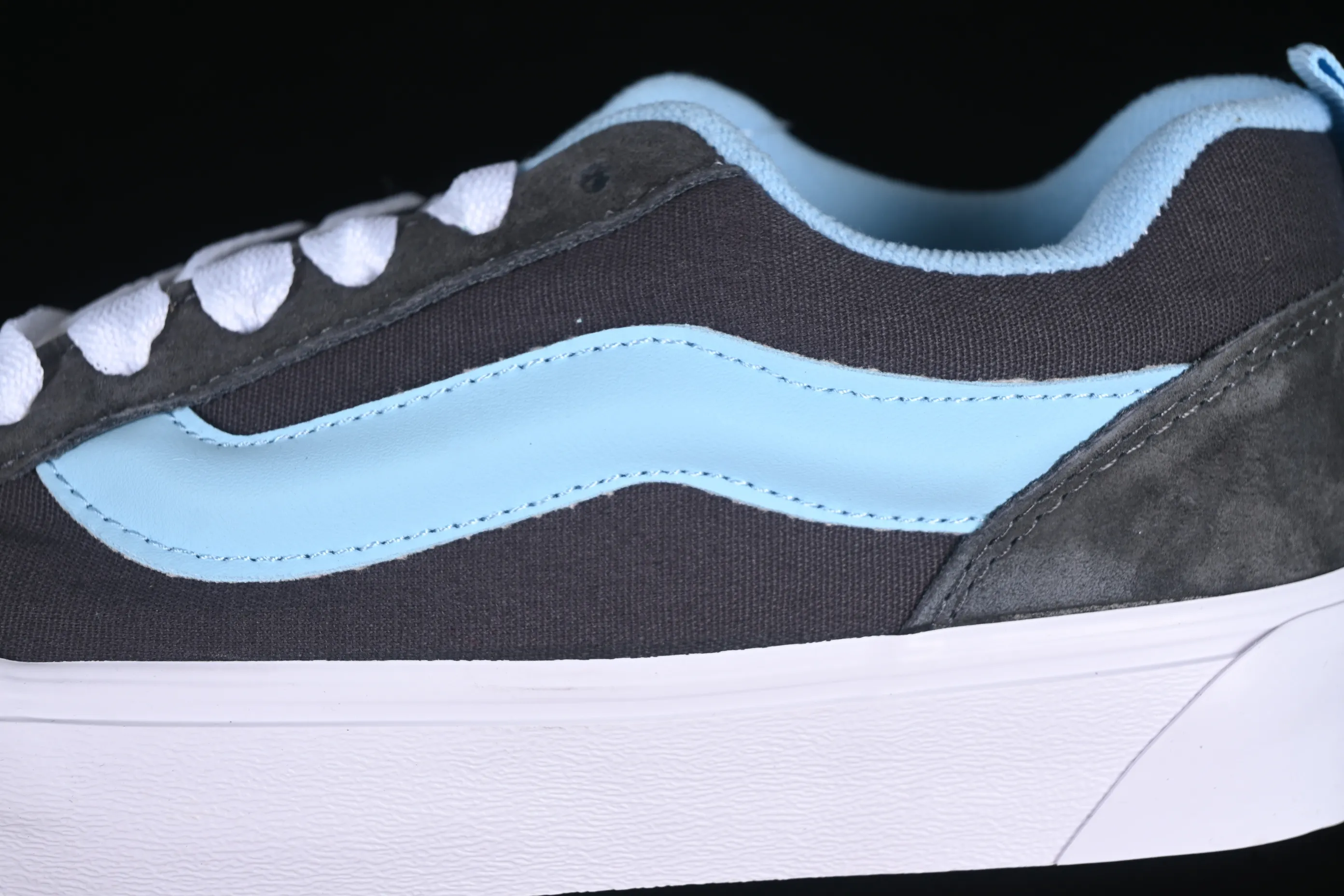 All categories Vans Vans series Vans Low Vans low-top Vans Knu Skool Vans low-top retro casual fat bread shoes VN000D6CJDG